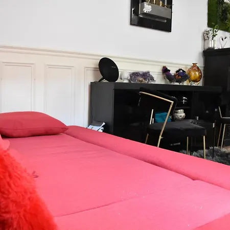 Charming 1 Bedroom In St Germain * Paris